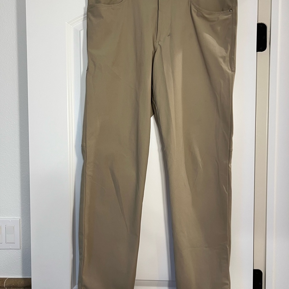 Men's Lululemon Tan Pants
